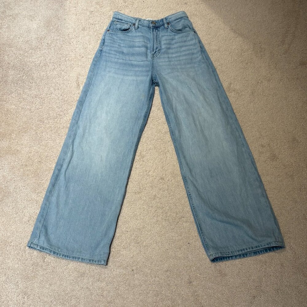Like-new Reformation Cary Lived-In Wide-Leg Jeans in Cheyenne (Size 25)